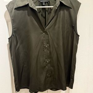 Banana Republic Dark Green Sleeveless Button-Down Shirt